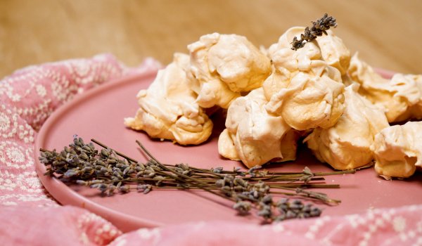Лавандулови целувки